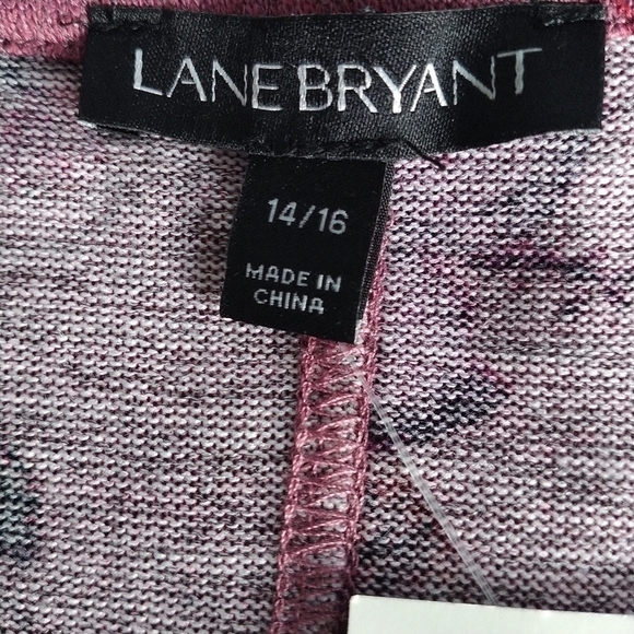 Lane Bryant Floral Pullover Style  Top 14/16 - Picture 6 of 9